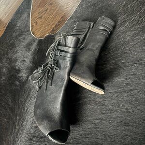 Rebecca Minkoff Black Leather Ankle Booties